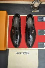 Picture of Louis Vuitton Shoes _SKULVsz38-45mnf066214409